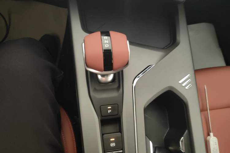 Used Changan X5 PLUS 2026 Model, Second Generation, 1.5T Pioneer PRO
