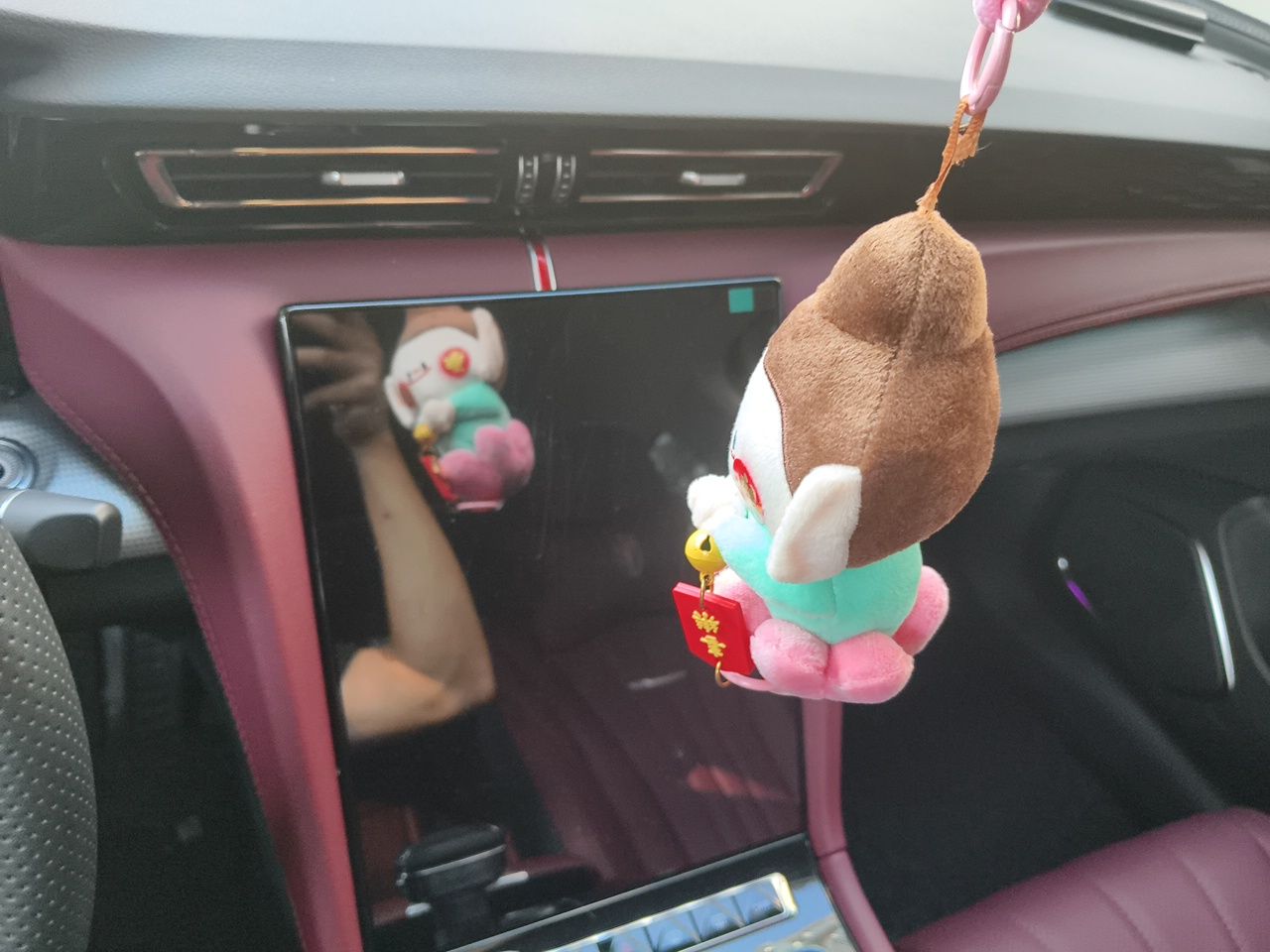 Hongqi H5 2024 1.5T DCT Smart Connect Flagship Edition - Chinese Trim Yun — снимка 10
