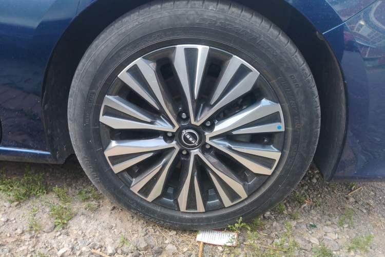 Used Nissan Teana 2022 2.0L XL-TLS Enjoyment Edition Right Front Wheel Hub