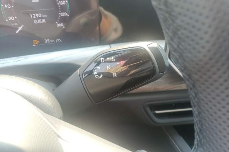 Used Volkswagen Talagon 2026 Model 450TSI Four-Wheel Drive Supreme 6-Seater Gear Lever