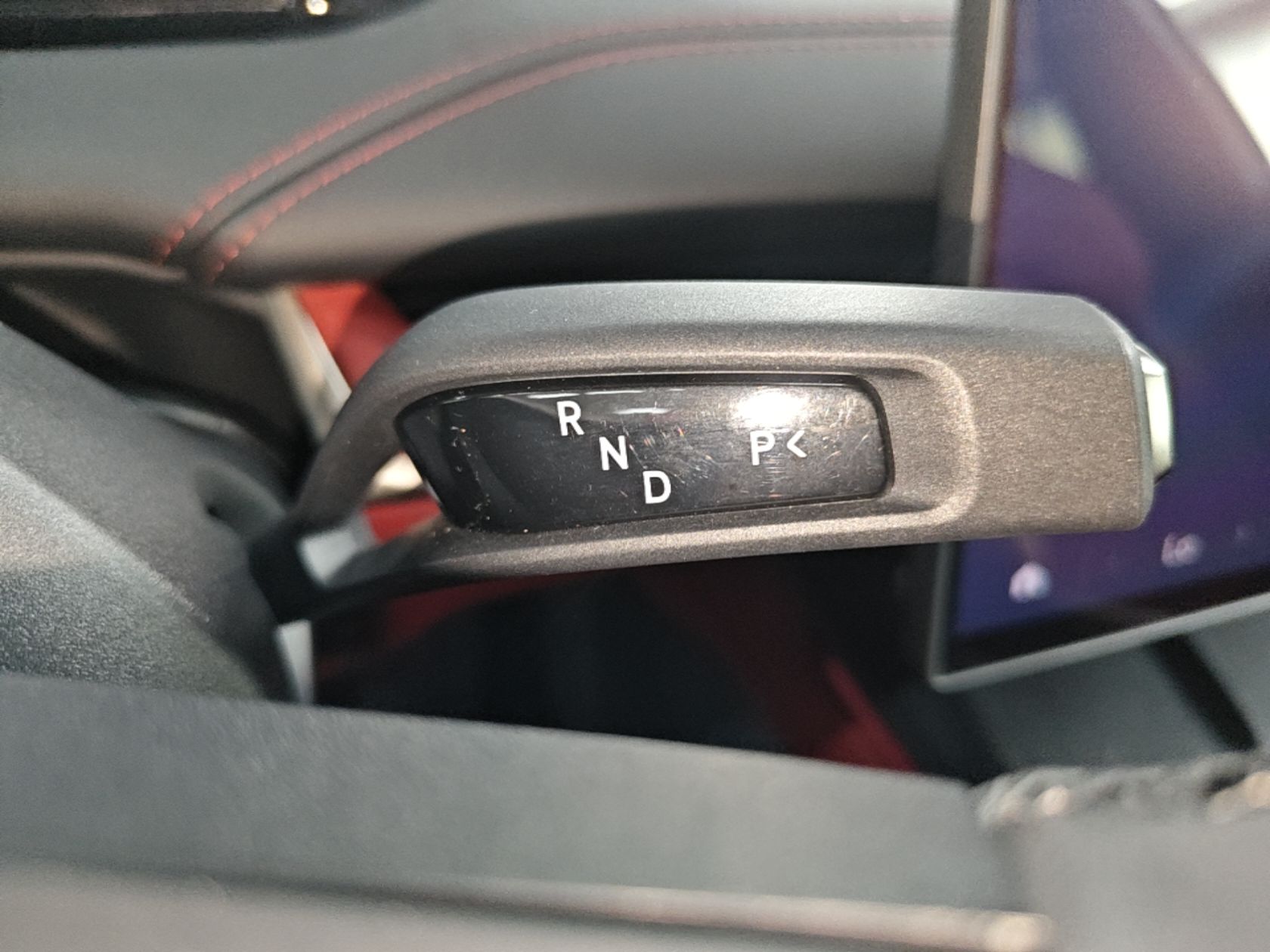 Xiaomi Auto SU7 2024 Rear-Drive Ultra-Long Range Advanced Pro-Level Intelligent Driving Version — снимка 16