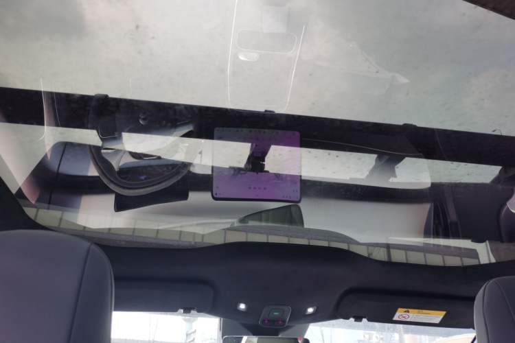 Used Nio ET5T 2025 Model Champion Commemorative Edition, 75kWh Touring
