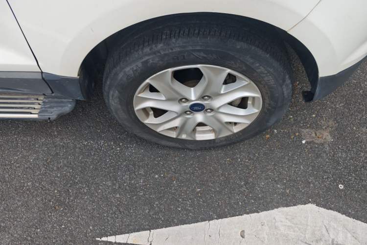 Used Ford EcoSport 2013 1.5L Automatic Fashion Model
