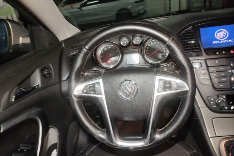 Used Buick Regal 2012 2.4L SIDI Flagship Edition
