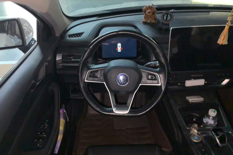 Used BYD Qin Pro New Energy 2018 DM 1.5TI Automatic Smart Connect Elite Model Steering Wheel