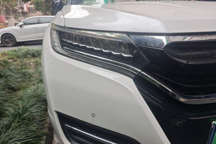 Used Honda UR-V 2017 240TURBO Two-Wheel Drive Luxury Edition China V