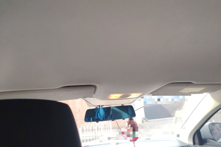 Used Jetta VS5 2019 280TSI Automatic Trend Model Headliner