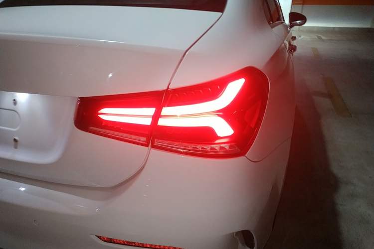 Used Mercedes-Benz A-Class 2020 Restyled A 200 L Sport Sedan Fashion Version Exterior 2