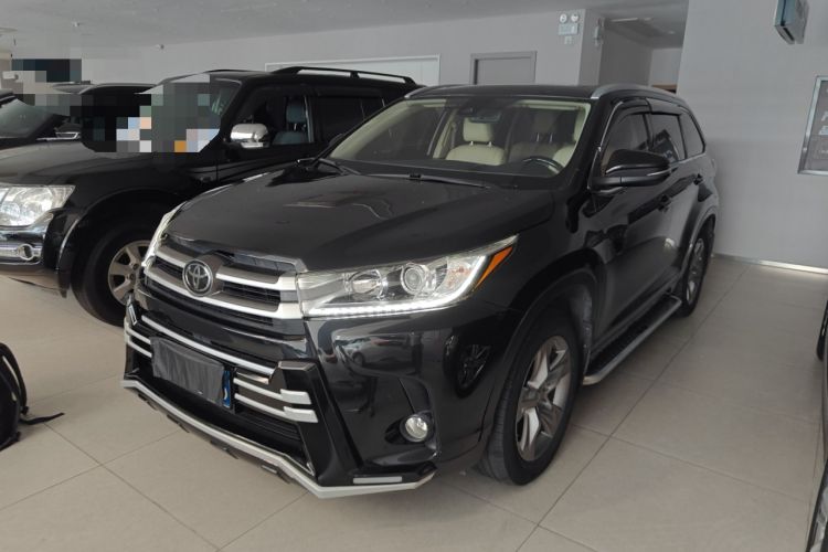 Used Toyota Highlander 2018 2.0T Two-Wheel Drive Luxury Edition 7 Seats China VI Standard