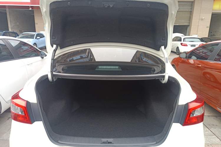 Used Nissan Sylphy 2024 Classic 1.6XE CVT Comfort Edition Trunk