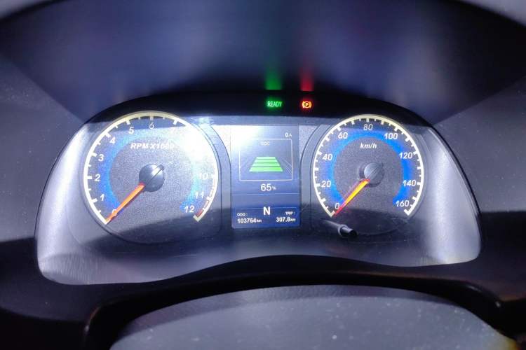 Used Dongfeng Junfeng ER30 2018 Base Model