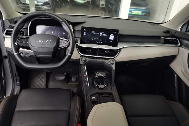 Used Lynk & Co 06 EM-P 2022 PHEV 84 km Range Pro Version
