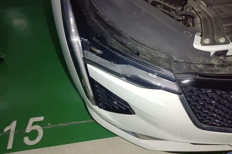 Used Cadillac CT4 2021 28T Fashion Edition Right Front Headlight