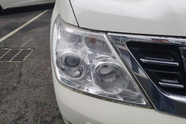 Used Nissan Patrol 2018 4.0L LinkedIn Edition Right Front Headlight