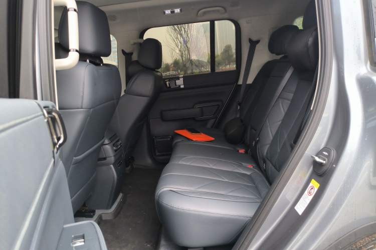 Used Formula Leopard 5 2025 TianShen Intelligent Driving Max Edition Left Rear Seat