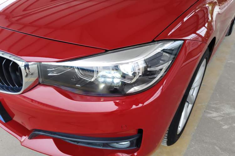 Used BMW 3 Series GT 2018 320i Sport Edition
