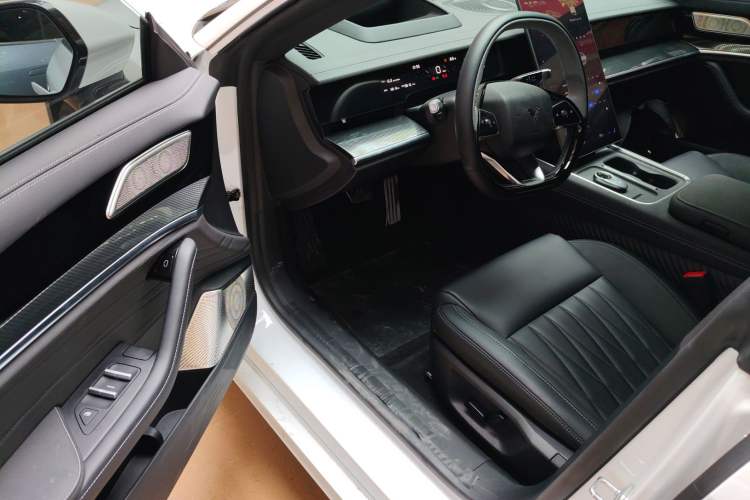 Used NETA S Shooting Brake 2024 Range-Extended 300 Standard Edition Driver Seat