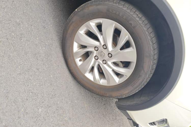 Used BAIC Weiwang S50 2016 1.5T Manual Happy Motion Superior Edition
