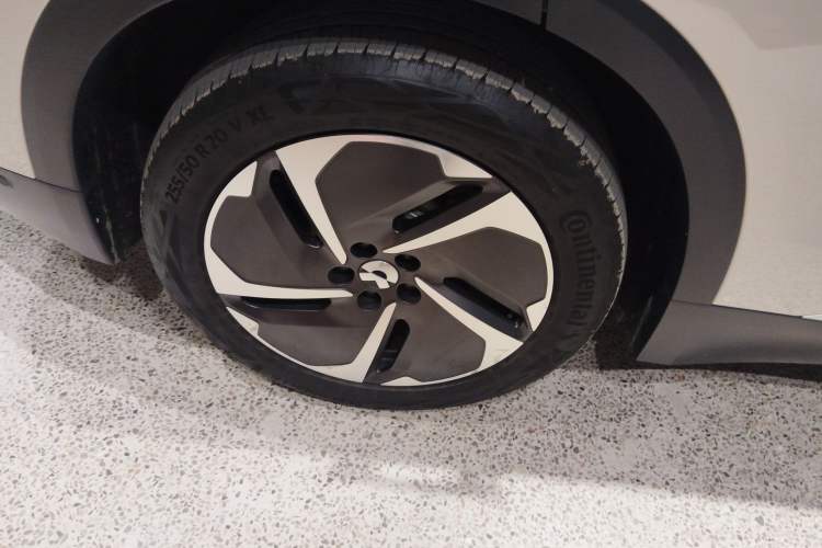 Used Nio ES8 2023 75 kWh Exterior 5