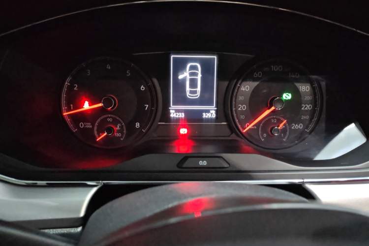 Used Volkswagen Lamando 2019 230TSI DSG Vision Edition China VI Standard
