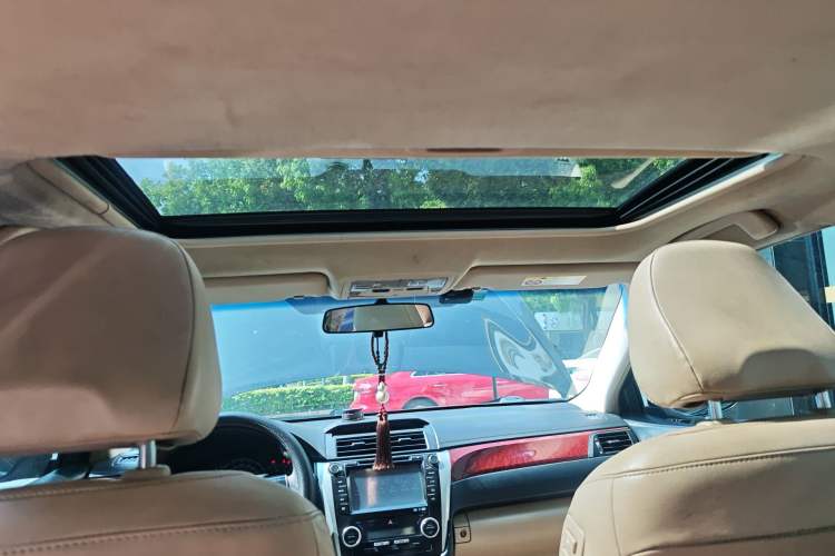 Used Toyota Camry 2013 2.0G Comfort Edition
