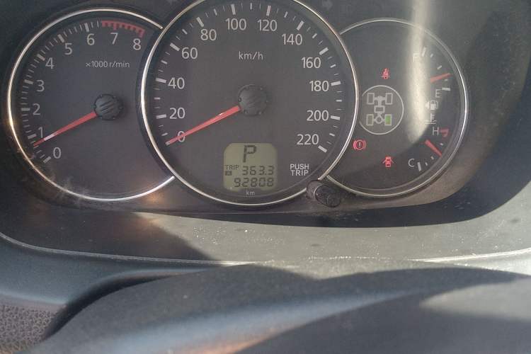 Used Mitsubishi Pajero Sport 2013 3.0L Automatic 4x4 Executive Edition Odometer Close Up