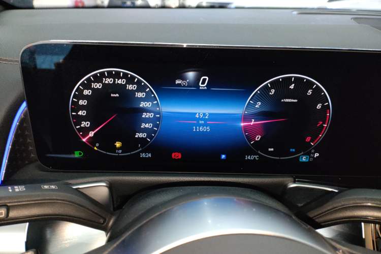 Used Mercedes-Benz GLB 2024 Refresh GLB 220 Dynamic Edition