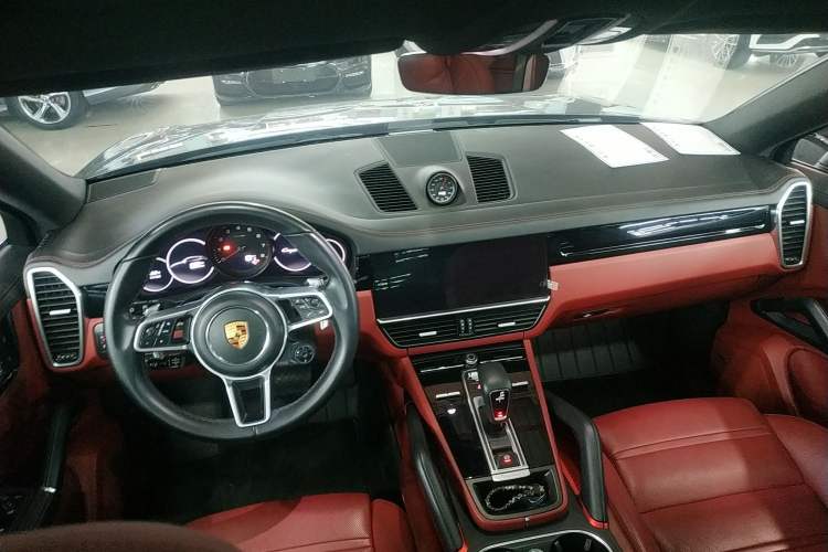 Used Porsche Cayenne 2019 Cayenne Coupé 3.0T