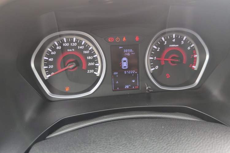 Used Soueast DX3 2018 1.5L Manual Luxury Model Odometer Close Up