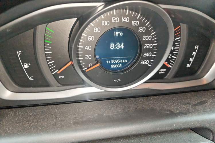 Used Volvo XC60 2015 T5 Smart Upgrade Model