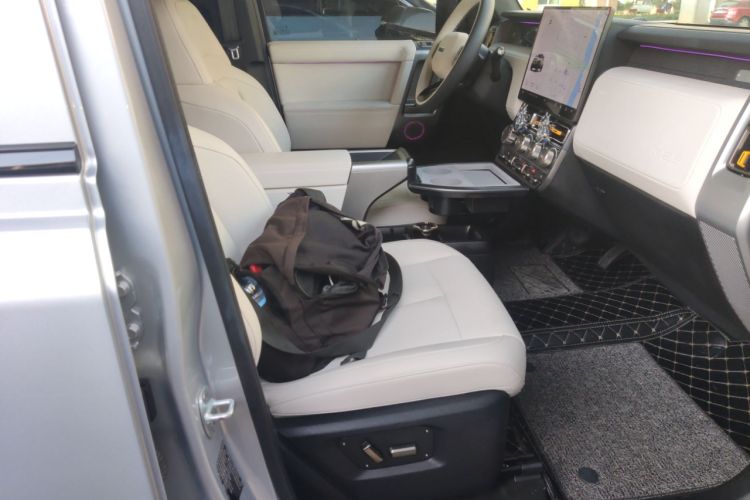 Used iCAR V23 2025 401 Two-Wheel Drive Intelligent Driving Version Right Front Seat