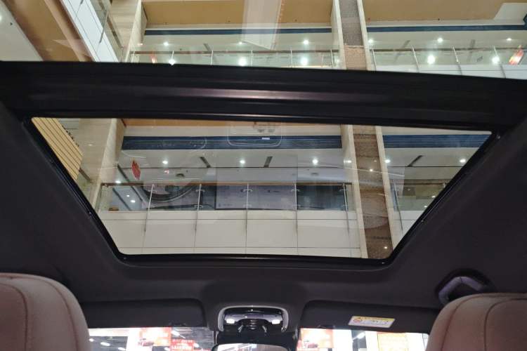 Used Chery Tiggo 8 PLUS 2025 290TGDI DCT Prestige 5-Seater
