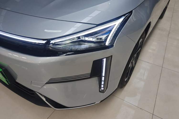 Used Geely Galaxy L6 2025 EM-i 140km Explorer+ Edition