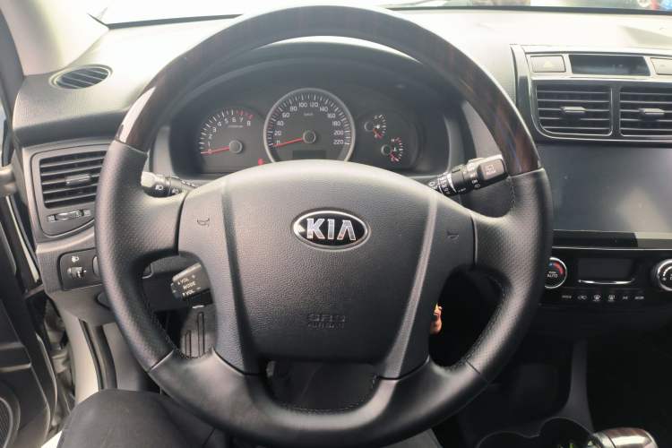 Used Kia Sportage 2013 2.0L Automatic Two-Wheel Drive GLS Trim