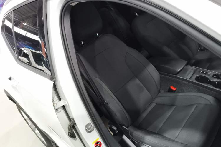 Used Volvo XC40 2021 T3 Smart & Stylish Edition Right Front Seat