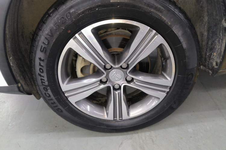 Used BYD Tang 2019 2.0T Automatic SmartConnect Luxury Edition 5 Seats China VI Standard