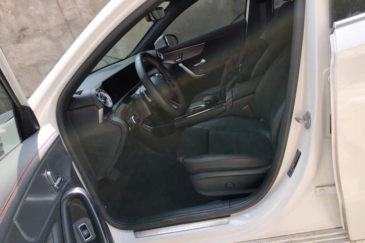 Used Mercedes-Benz A-Class 2023 A 200 L Fashion Model