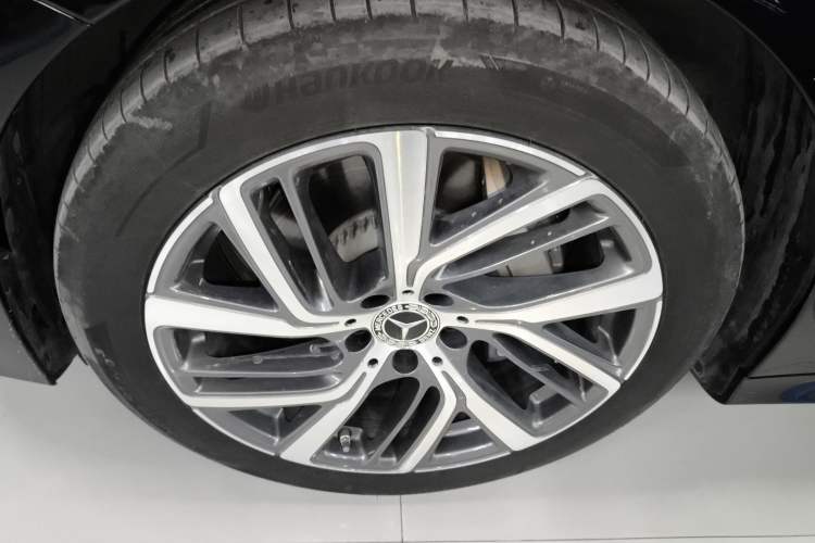 Used Mercedes-Benz E-Class 2025 E 300 L Stylish Model