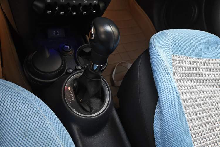 Used MINI MINI 2011 1.6L ONE
