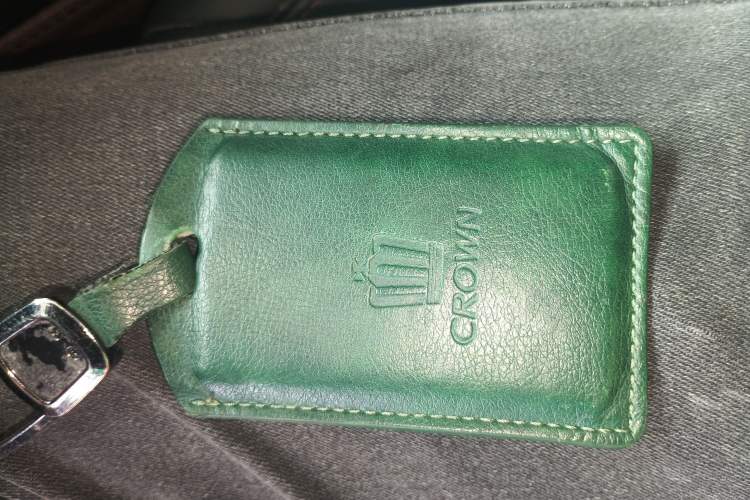 Used Toyota Crown 2015 2.0T Fashion Edition Interior 1