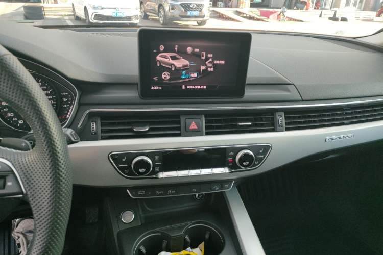 Used Audi A4 2017 45 TFSI allroad quattro Fashion Edition
