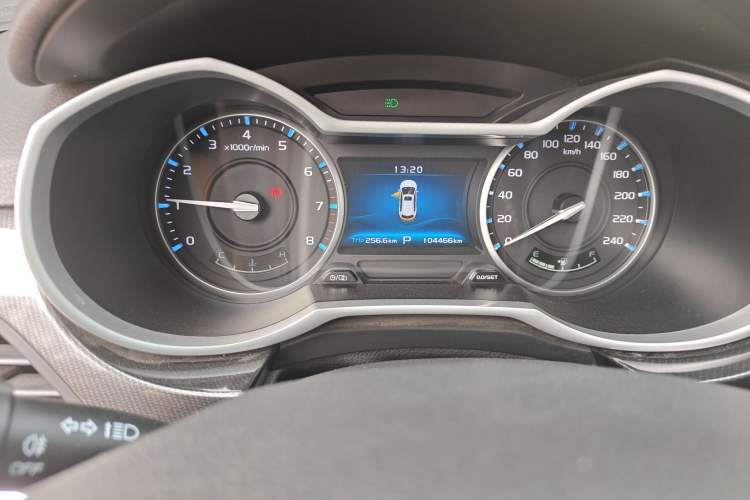 Used Geely Auto Emgrand 2017 Hatchback RS Million Edition 1.5L CVT Upward Version
