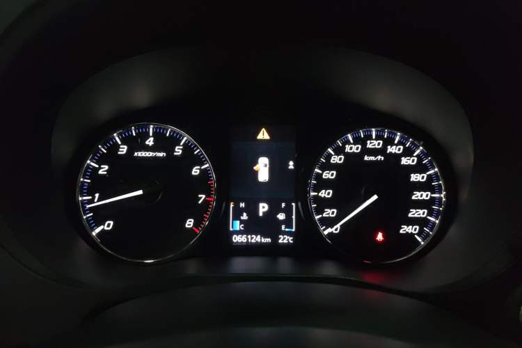 Used Mitsubishi Outlander 2019 2.0L Two-Wheel Drive Comfort Edition 5 Seats China VI Standard