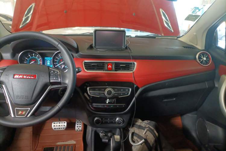 Used Haval H1 2015 1.5L AMT Luxury Model Audio And AC Panel