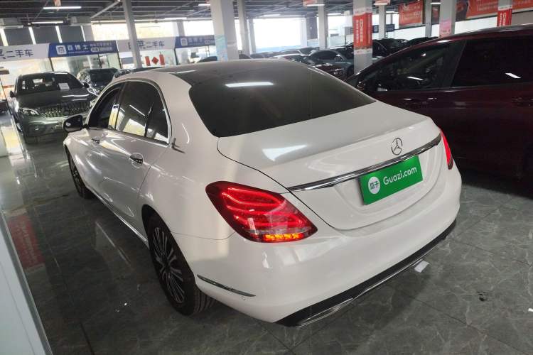 Used Mercedes-Benz C-Class 2017 Facelift C 200 L
