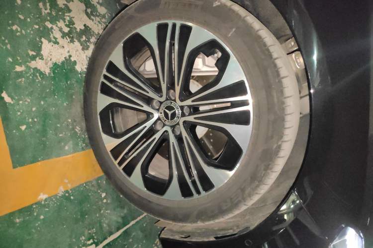 Used Mercedes-Benz E-Class New Energy 2024 E 350 e L Plug-in Hybrid Sedan
