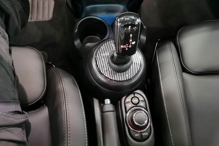 Used MINI MINI 2023 Updated 1.5T COOPER Artist