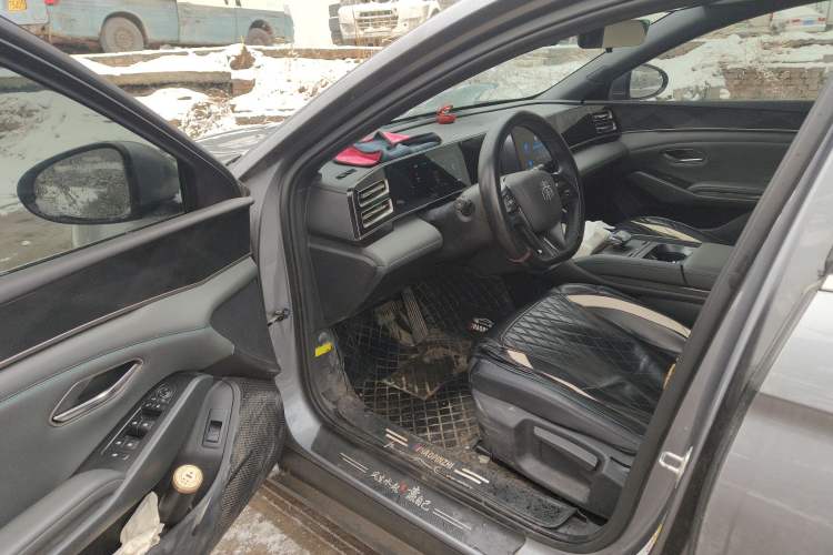 Used BYD Qin L 2024 DM-i 80KM Leading Model Driver Seat