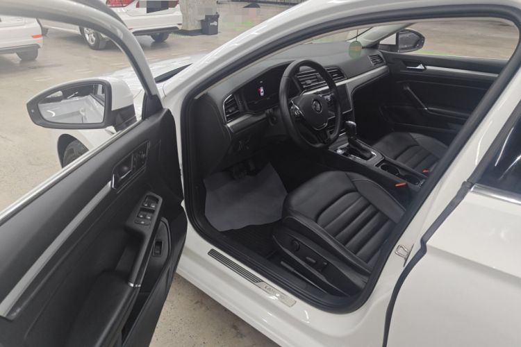 Used Volkswagen Lamando 2021 280TSI DSG Comfort Edition