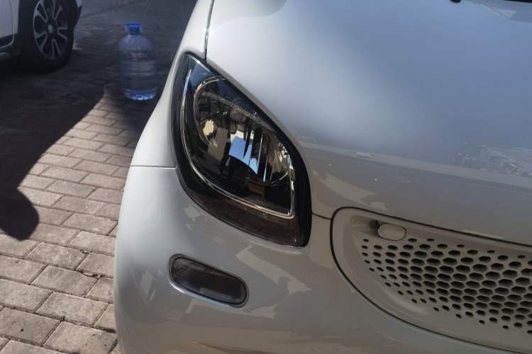 Used smart fortwo 2015 1.0L 52 kW Hardtop Passion Edition